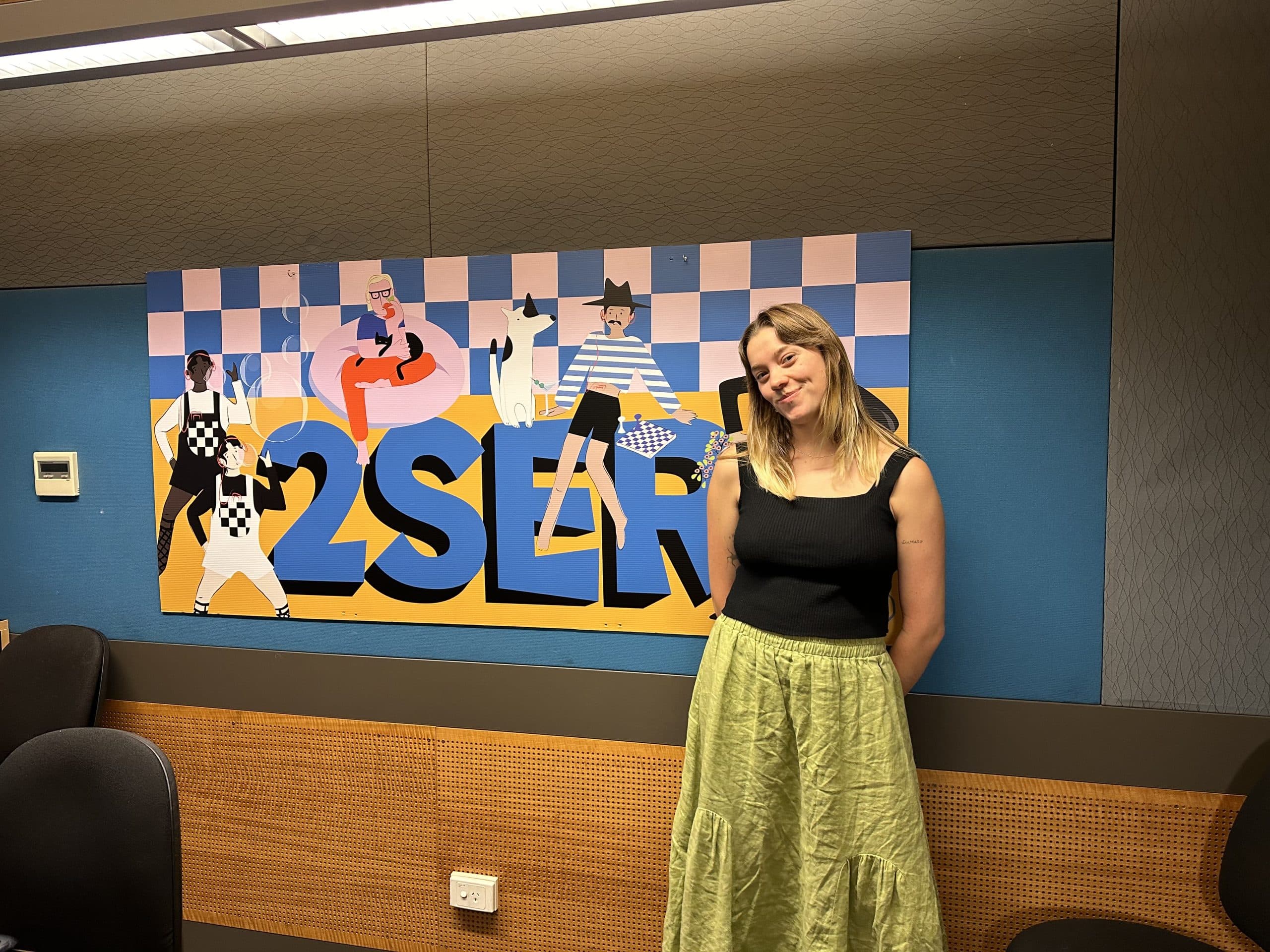 EBS & Her ‘Pink Lady’