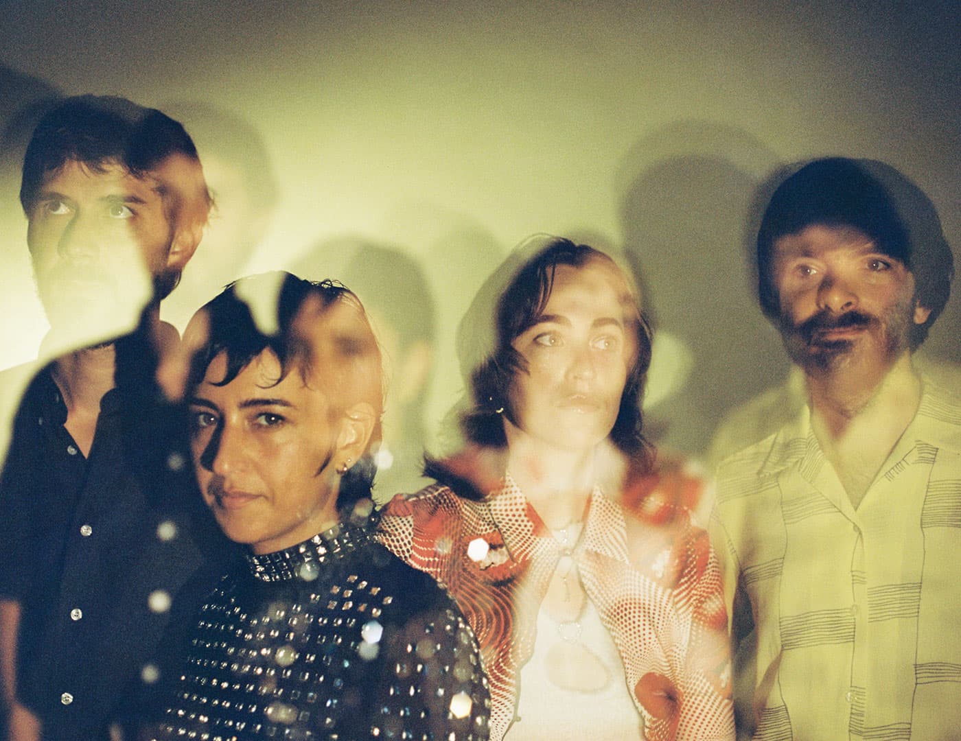 Derya Yıldırım & Grup Şimşek on 2SER Breakfast