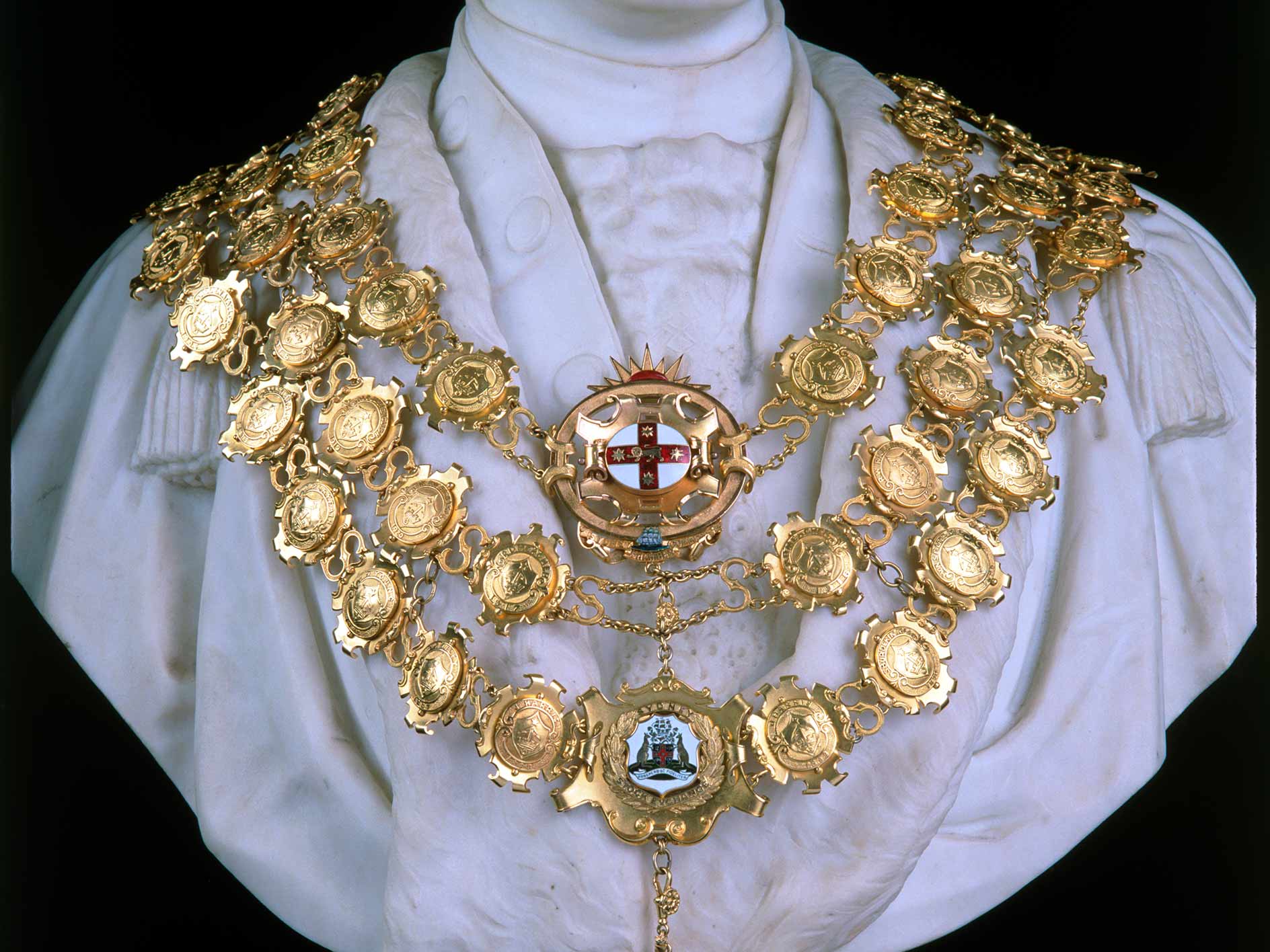 The Sydney Civic Collection – Margaret Betteridge at 2SER