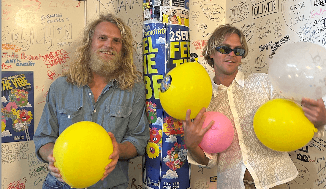 Slipper imp and shakaerator – Babe Rainbow Talk Their New Album on Friday Drive!